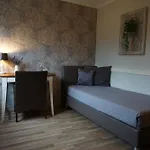Groote Engel Hotel 2*