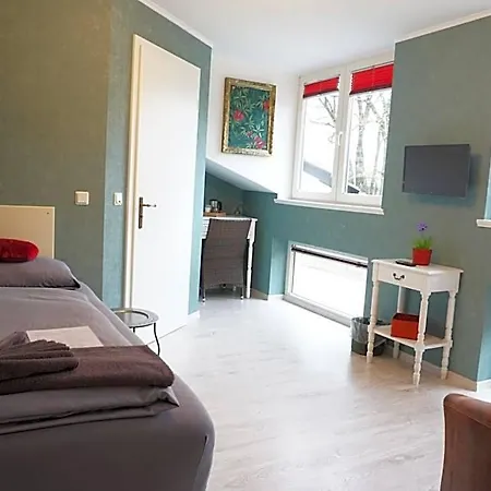 Groote Engel Hotel 2*